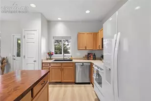 2152 Creekridge Point, Colorado Springs, CO 80910 - Photo 15