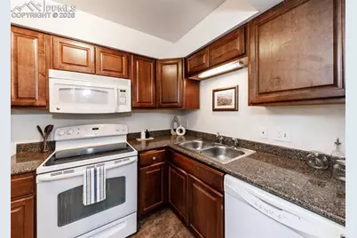 1708 Sawyer Way #277, Colorado Springs, CO 80915 - Photo 17