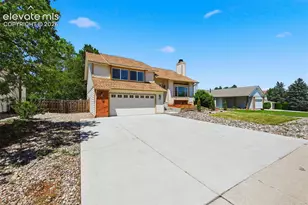 780 Bayfield Dr, Colorado Springs, CO 80906 - Photo 3