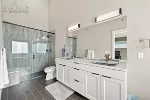 1319 W Colorado Ave, Colorado Springs, CO 80904 - Photo 13