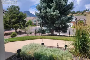 8485 Edgemont Way, Colorado Springs, CO 80919 - Photo 5