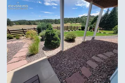 8485 Edgemont Way, Colorado Springs, CO 80919 - Photo 39