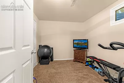 1102 Holmes Drive, Colorado Springs, CO 80909 - Photo 17