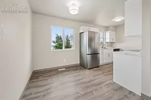 6885 Mescalero Dr, Colorado Springs, CO 80915 - Photo 9