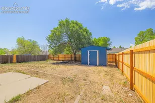 6805 Parkridge Ct, Colorado Springs, CO 80915 - Photo 23