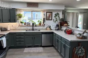 2267 Pinyon Jay Dr, Colorado Springs, CO 80951 - Photo 9