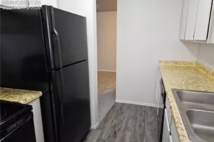 980 Holli Springs Ln, Colorado Springs, CO 80907 - Photo 5