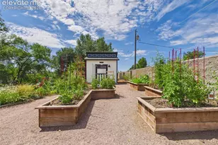 1015 Gale Ct, Pueblo, CO 81006 - Photo 41