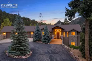 609 Crystola Ct, Woodland Park, CO 80863 - Photo 1