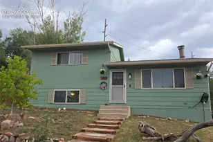 2552 Launcelot Ct, Colorado Springs, CO 80904 - Photo 3