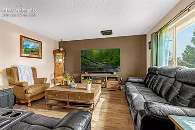 2552 Launcelot Court, Colorado Springs, CO 80904 - Photo 5