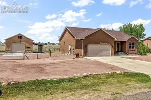 83 S Golfwood Dr, Pueblo, CO 81007 - Photo 45