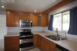 2145 McArthur Ave, Colorado Springs, CO 80909 - Photo 9