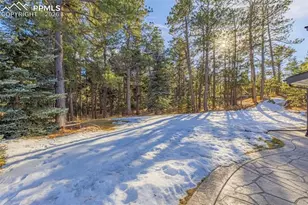 8855 Aspen Hills Ct, Colorado Springs, CO 80908 - Photo 39