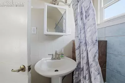 805 E 7th Street, Pueblo, CO 81003 - Photo 35