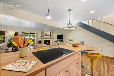 1032 Hill Circle, Colorado Springs, CO 80904 - Photo 11