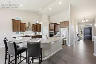 10227 Kentwood Dr, Colorado Springs, CO 80924 - Photo 9