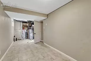2011 Montezuma Dr, Colorado Springs, CO 80910 - Photo 35