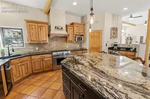 9660 Chipita Park Rd, Cascade, CO 80809 - Photo 9