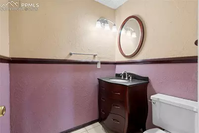 3043 E Fountain Boulevard, Colorado Springs, CO 80910 - Photo 9