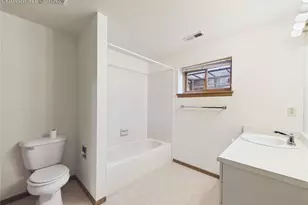 1380 S Winterhaven Dr, Pueblo West, CO 81007 - Photo 33