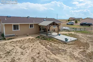 1147 E Beardsley Pl, Pueblo West, CO 81007 - Photo 29