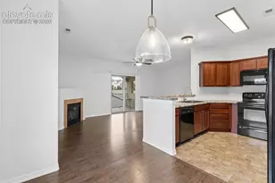 1530 Little Bear Creek Point, Colorado Springs, CO 80904 - Photo 9