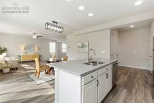 8121 Lookout Ct, Colorado Springs, CO 80925 - Photo 9