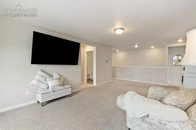 8121 Lookout Court, Colorado Springs, CO 80925 - Photo 15