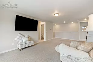 8121 Lookout Ct, Colorado Springs, CO 80925 - Photo 15