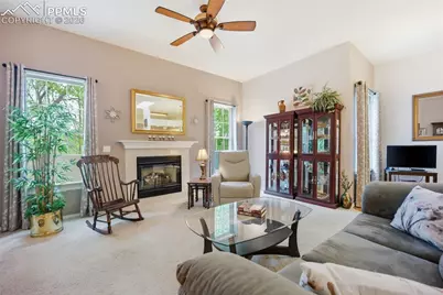 6838 Los Reyes Circle, Colorado Springs, CO 80918 - Photo 11