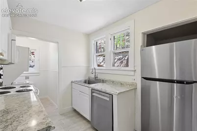 401 Washington Avenue, Manitou Springs, CO 80829 - Photo 9