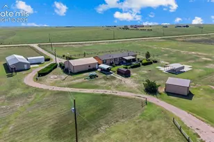 4150 S Calhan Hwy, Yoder, CO 80864 - Photo 5