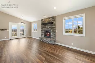 127 Carlton Cir, Florissant, CO 80816 - Photo 7