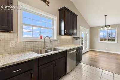 127 Carlton Circle, Florissant, CO 80816 - Photo 11