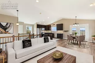 127 Carlton Cir, Florissant, CO 80816 - Photo 9