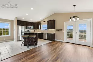 127 Carlton Cir, Florissant, CO 80816 - Photo 11