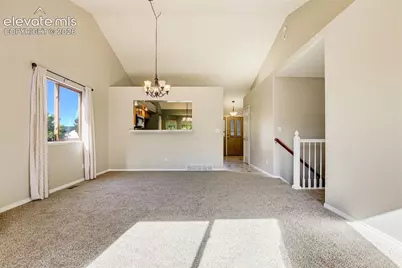 6705 Sleeping Giant Drive, Colorado Springs, CO 80923 - Photo 9