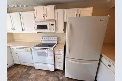 1506 Crestone Avenue #C, Colorado Springs, CO 80905 - Photo 5