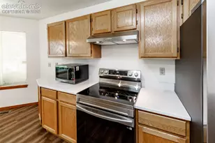 8161 Scarborough Dr, Colorado Springs, CO 80920 - Photo 5