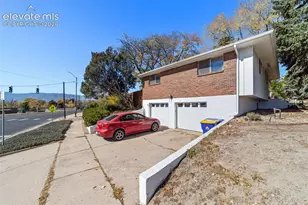 2302 Kent Ln, Colorado Springs, CO 80909 - Photo 47