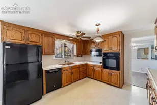 2302 Kent Ln, Colorado Springs, CO 80909 - Photo 3