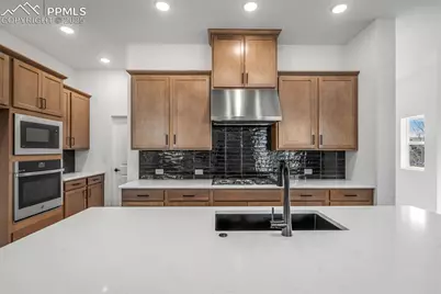 8916 Wolf Valley Drive, Colorado Springs, CO 80924 - Photo 7