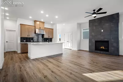 8916 Wolf Valley Drive, Colorado Springs, CO 80924 - Photo 5