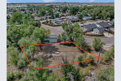 460 Crest Drive, Fountain, CO 80817 - Photo 9