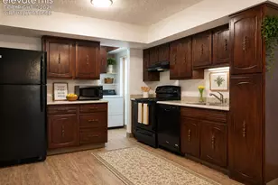 106 Scotland Rd, Pueblo, CO 81001 - Photo 3