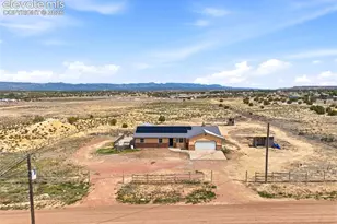 1747 16th St, Penrose, CO 81240 - Photo 3