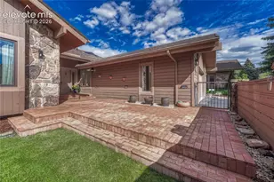 3120 Camels Ridge Ln, Colorado Springs, CO 80904 - Photo 11