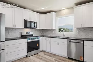 2307 N El Paso St, Colorado Springs, CO 80907 - Photo 9