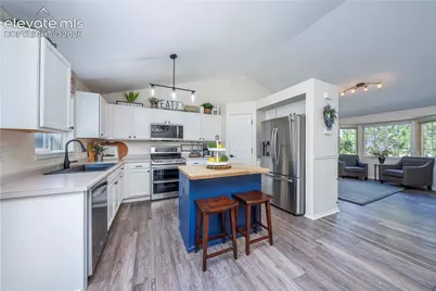 5664 Mesa Mountain Way, Colorado Springs, CO 80923 - Photo 9